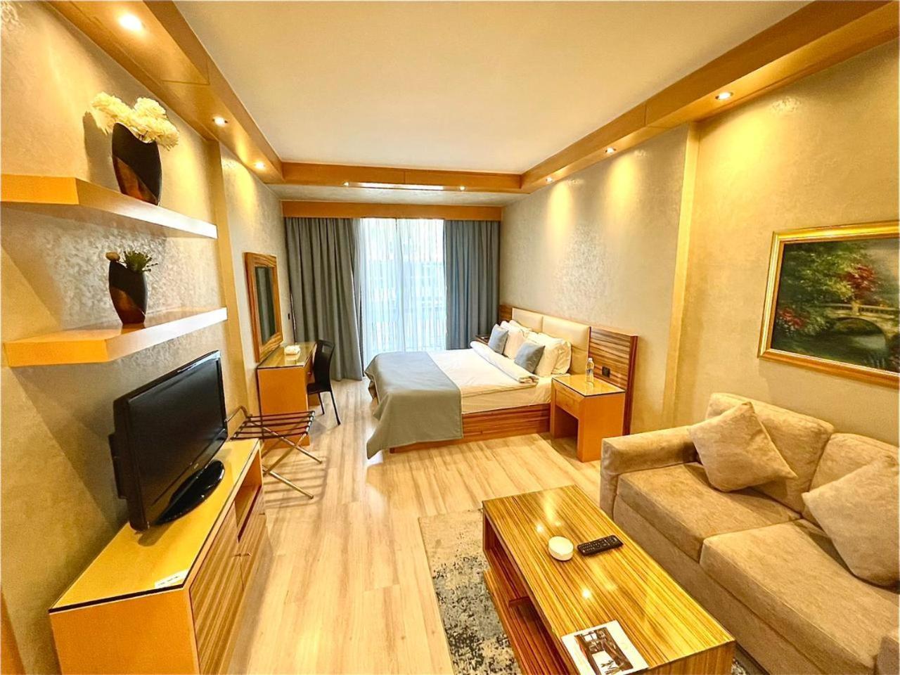 Imperial Suites Hotel Beirut Exterior foto