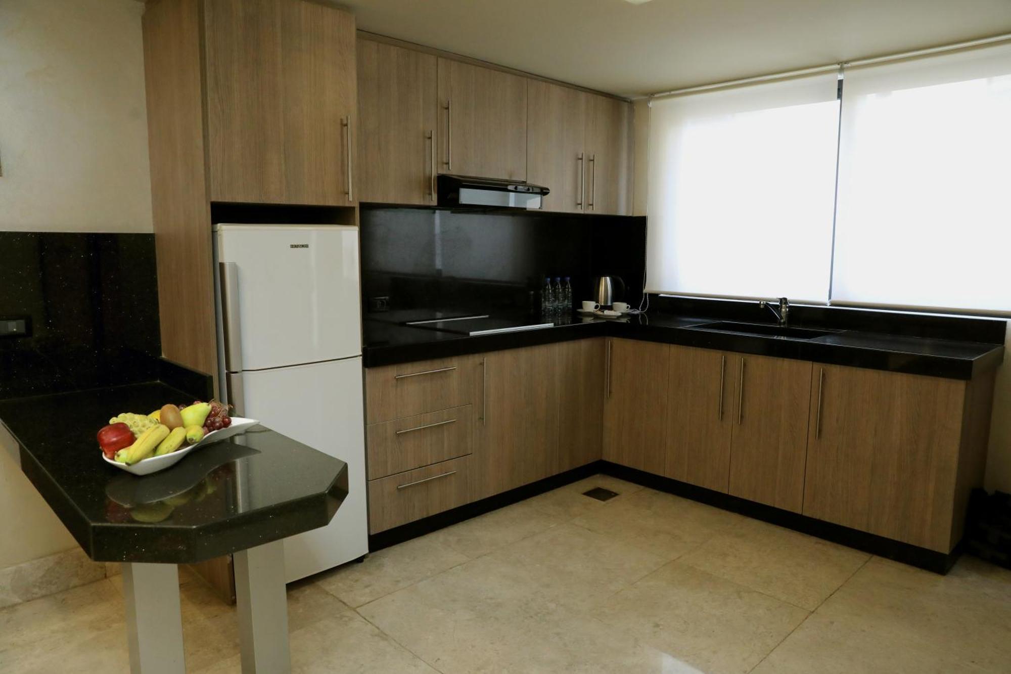 Imperial Suites Hotel Beirut Exterior foto
