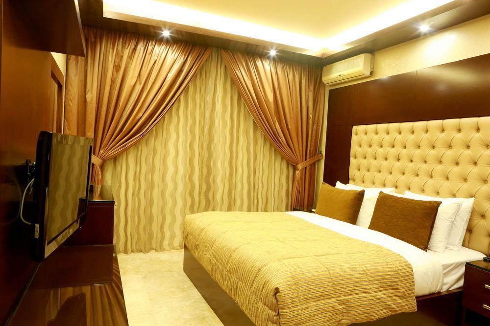 Imperial Suites Hotel Beirut Exterior foto