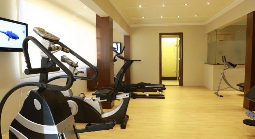 Imperial Suites Hotel Beirut Exterior foto