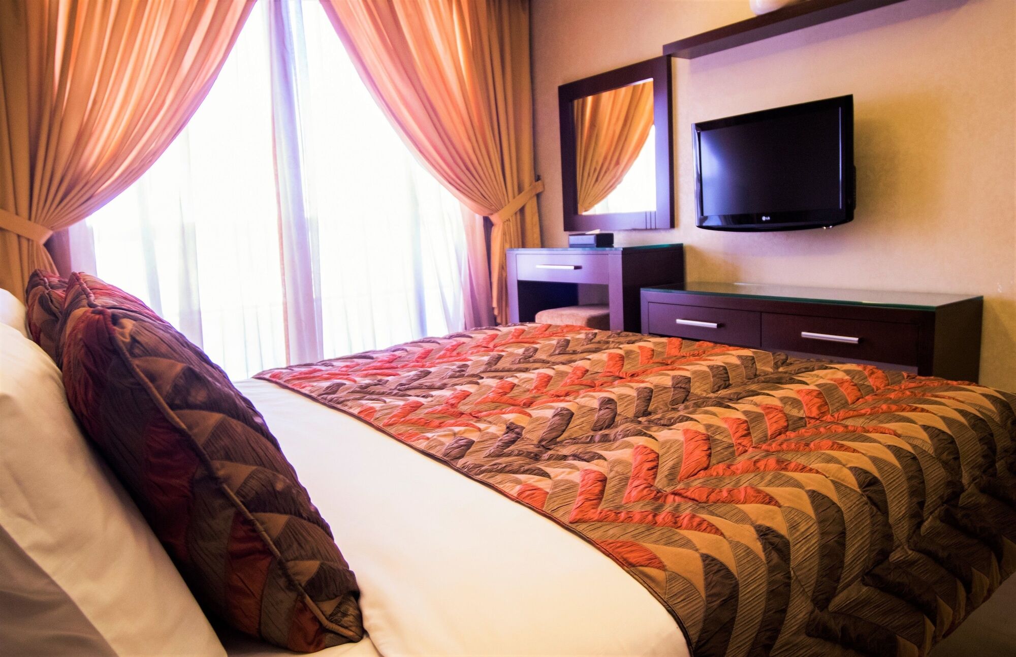 Imperial Suites Hotel Beirut Exterior foto